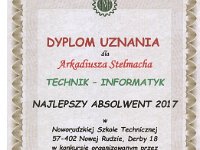 Nagrodzony absolwent z NST