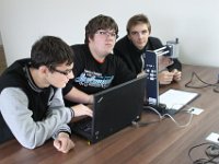 Uczniowie NST w Laboratorium Tyfloinformatycznym Politechniki Wrocawskiej.